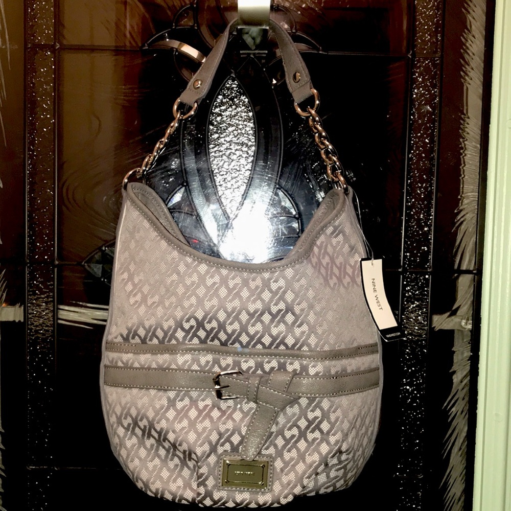 Beautiful NEW Nine West gray & white satchel bag with fuchsia purple lining.